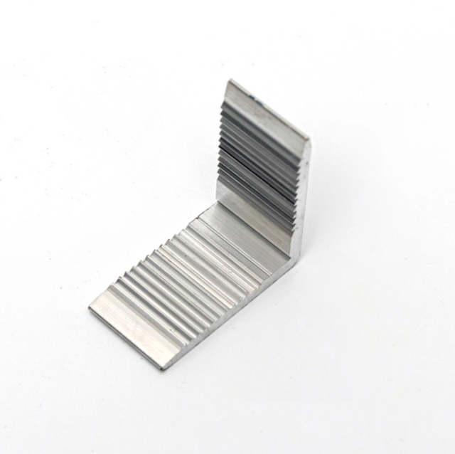 Perfil de conector terminado de molino de barra de ángulo de extrusión de aluminio