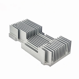Piezas de perforación de mecanizado CNC Perfil de disipador de calor de aluminio cepillado anodizado